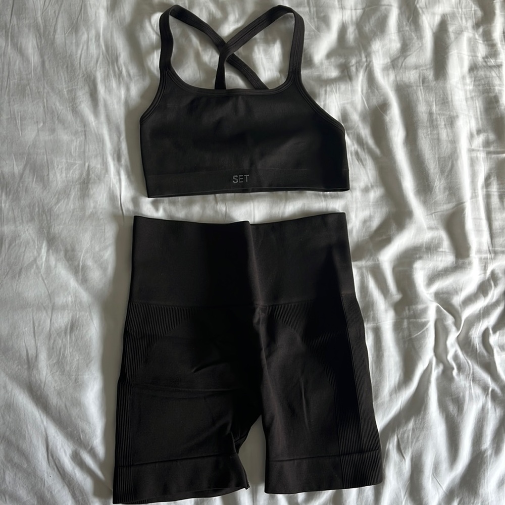 Brown Set Active Set - image 1